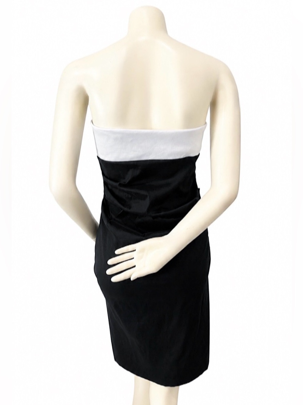 Betsy & Adam Strapless Sheath Cocktail Dress Size 14 Black White Colorblock - Picture 4 of 6